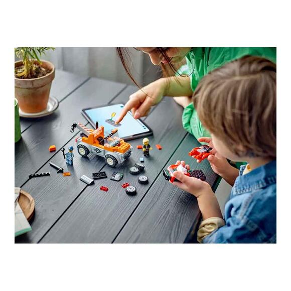 Lego City Çekici Kamyon ve Spor Araba Tamiri Oyun Seti 60435