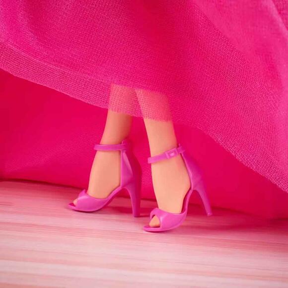 Barbie Astronot 60. Yıl Dönümü Nostaljik Bebek JBJ48