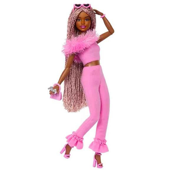 Barbie Deluxe Style Bebekler Kahverengi Örgü Saçlı HYV28
