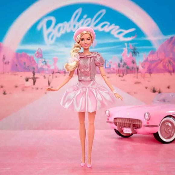 Barbie Film Serisi: Pembe Bereli Barbie Bebek JBJ53