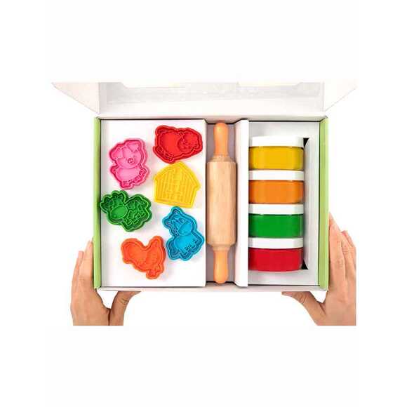 ChildGen Premıum Set - Çiftlik4 Adet Oyun Hamuru 1 Adet Merdane 12 Adet Detaylı Kalıp0.06.01.203