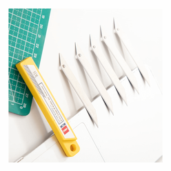 Deli - Deli Maket Biçağı Yedeği 70mm 10’lu 2015