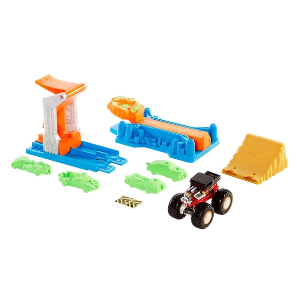 Hot Wheels Monster Trucks Fırlat ve Çarpış Oyun Seti GVK08