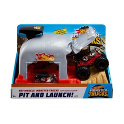 Hot Wheels Monster Trucks Fırlatıcılı Oyun Seti GKY01 - Thumbnail