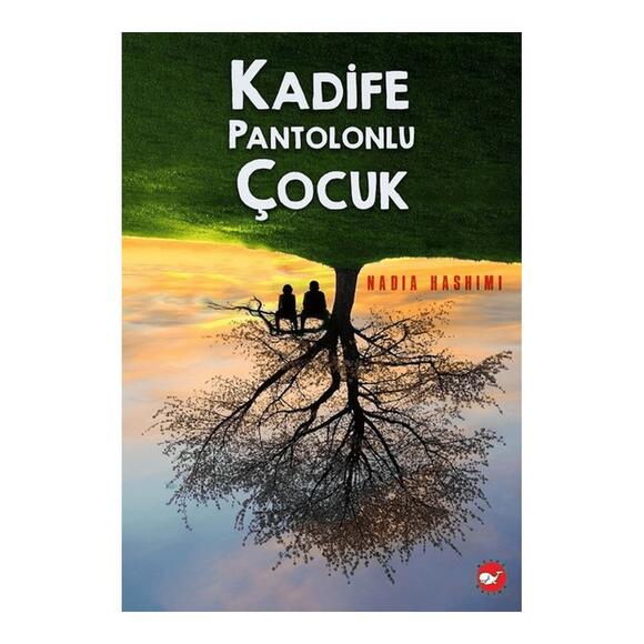 Kadife Pantolonlu Çocuk