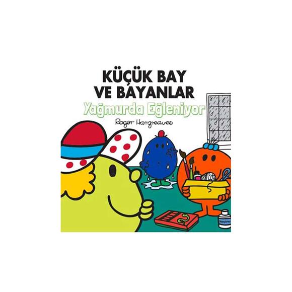 Küçük Bay ve Bayanlar Yağmurda Eğleniyor