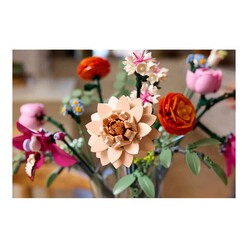 Lego Botanical Pembe Çiçek Buketi 10342 - Thumbnail