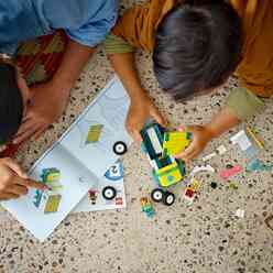 Lego City Acil Ambulansı Snowboardcu 60403 - Thumbnail