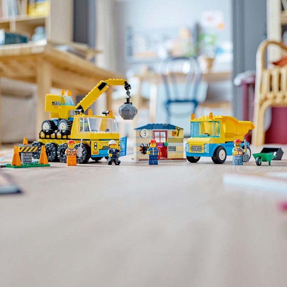 LEGO City İnşaat Kamyonları ve Yıkım Gülleli Vinç 60391 (235 Parça)