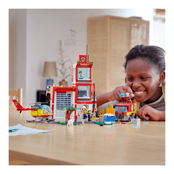 Lego City İtfaiye Merkezi 60320 - Thumbnail