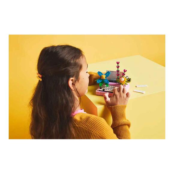 Lego Creator Çiçekli 3’Ü 1 Arada Çiçekli Daktilo 31169
