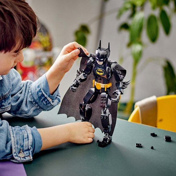 LEGO DC Batman Yapım Figürü 76259 Oyuncak Yapım Seti (275 Parça)