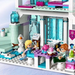 LEGO Disney Princess Frozen Elsanın Büyülü Buz Sarayı 43172 - Thumbnail