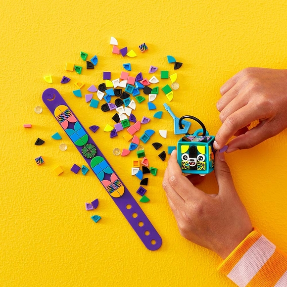 LEGO DOTS Neon Kaplan Bileklik ve Çanta Süsü 41945 Kendin Yap El Sanatları Oyuncak Yapım Seti (188 Parça)