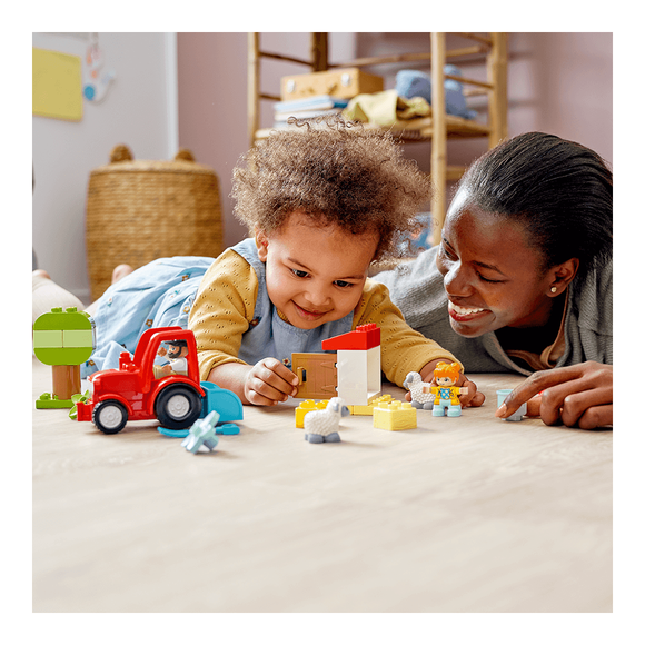 Lego Duplo Town Çiftlik Traktörü ve Hayvan Bakımı 10950 