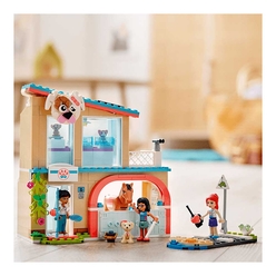 Lego Friends Heartlake City Veteriner Kliniği 41446 - Thumbnail