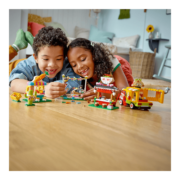 Lego Friends Sokak Lezzetleri Pazarı Yapım Seti 41701