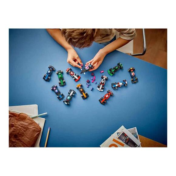 Lego Iconic F1 Koleksiyonluk Yarış Arabaları 71049
