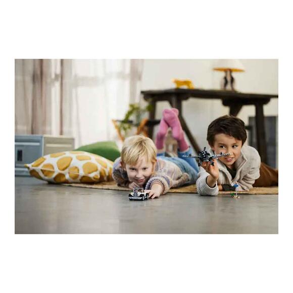 Lego Indiana Jones Avcı Uçağı Takibi 77012 (387 Parça)