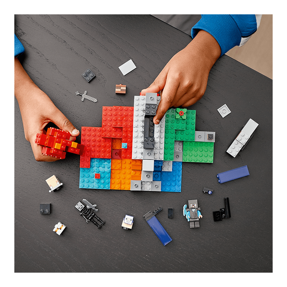 Lego Minecraft Yıkılmış Geçit 21172