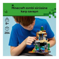 Lego Minecraft Zombi Zindanı 21587 - Thumbnail