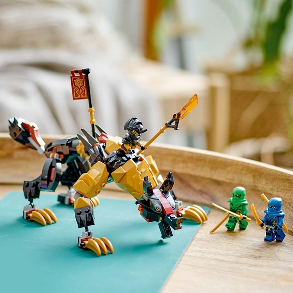 LEGO NINJAGO İmperium Ejderha Avcısı Tazı 71790 Oyuncak Yapım Seti (198 Parça)