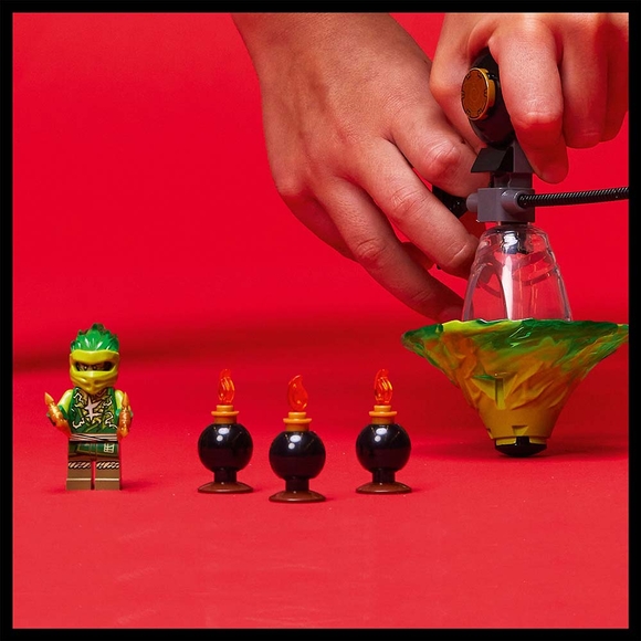 LEGO NINJAGO Lloyd’un Spinjitzu Ninja Eğitimi 70689 Yapım Seti (32 Parça)