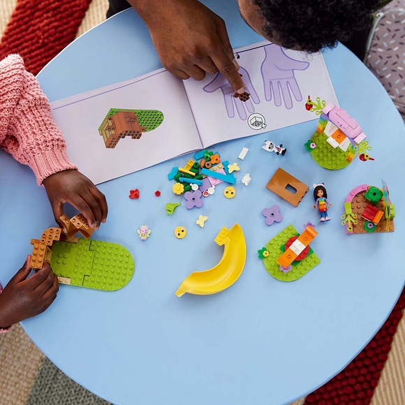 LEGO Peri Kedi’nin Bahçe Partisi 10787 Oyuncak Yapım Seti (130 Parça)