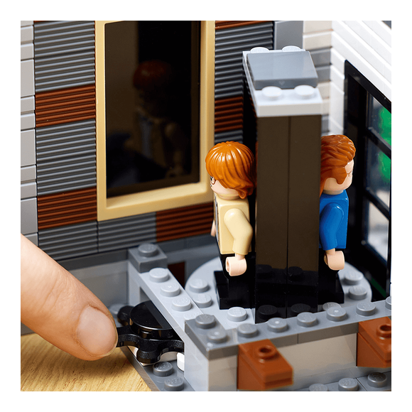 Lego Queer Eye - Fab 5 Çatı Katı 10291