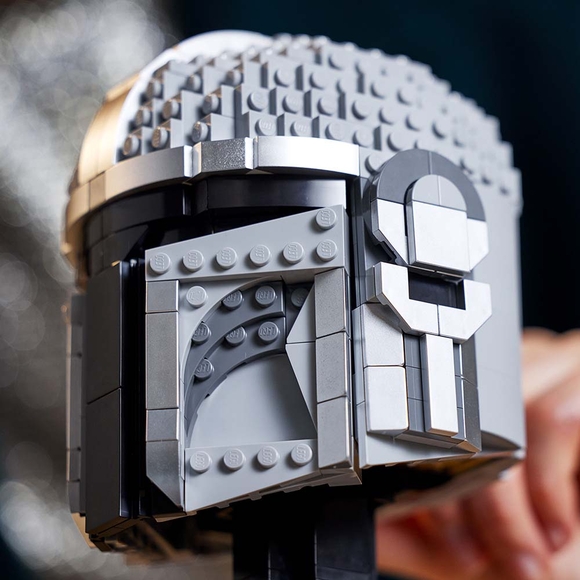 LEGO Star Wars Mandalorian Kaskı 75328 Yapım Seti (584 Parça)