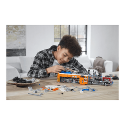 Lego Technic Ağır Yük Çekici Kamyonu 42128 - Thumbnail