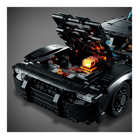 Lego Technic Batman Batmobil 42127