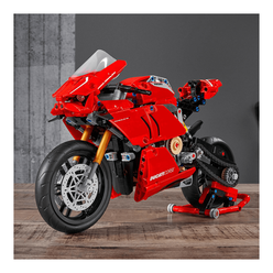 Lego Technic Ducati Panigale V4 R Motorsiklet 42107 - Thumbnail