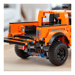 Lego Technic Ford F-150 Raptor 42126 - Thumbnail