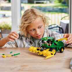 Lego Technic John Deere 9700 Forage Harvester 42168 - Thumbnail