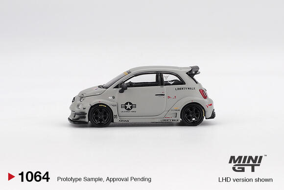 Mini GT 1:64 Abarth 595 LB-WORKS x Abas Works Fighters MGT01064