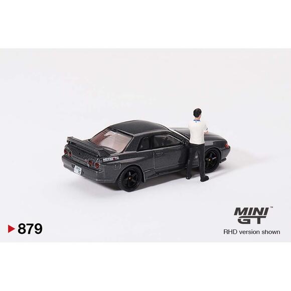 Mini GT 1:64 Nissan Skyline GT-R (R32) Gunmetal W/ Matsuda Figure Tsugio Matsuda Collection MGT00869