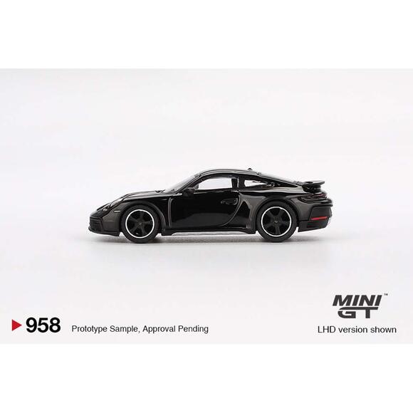 Mini GT 1:64 Porsche 911 Dakar Black MGT00958