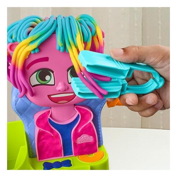 Play-Doh Renkli Kuaför Salonu F8807