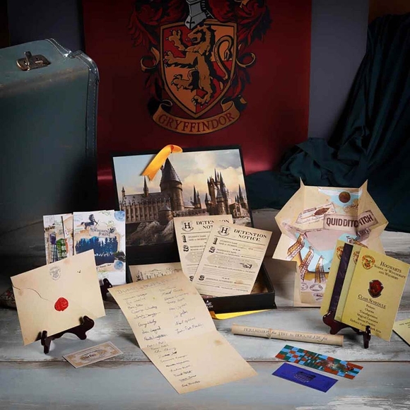 Wizarding World Harry Potter Hogwarts’a Davet Mektup Seti Leet001